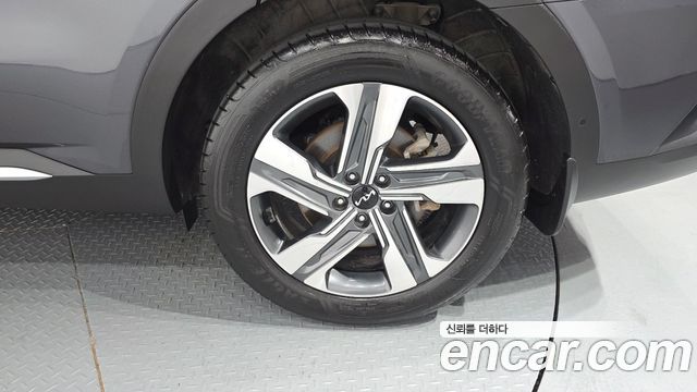 Kia Sorento (IV) HEV 1.6 2WD Gravity 2023 — фото 21