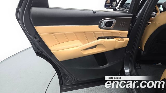 Kia Sorento (IV) HEV 1.6 2WD Gravity 2023 — фото 25