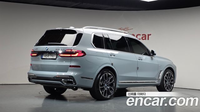 BMW X7 (G07) xDrive 40i M Sport 6STR 2024 — фото 2