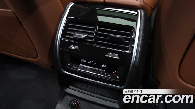 BMW X7 (G07) xDrive 40i M Sport 6STR 2024 — фото 30