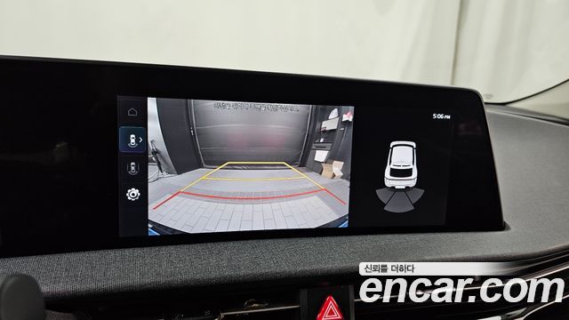 Kia EV6 Long Range Light 2022 — фото 15