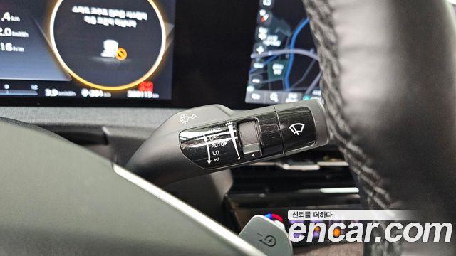 Kia EV6 Long Range Light 2022 — фото 18