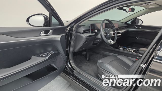 Kia K5 (III) 2.0 Prestige 2024 — фото 10
