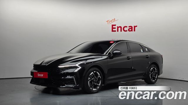 Kia K5 (III) 2.0 Prestige 2024 — фото 1