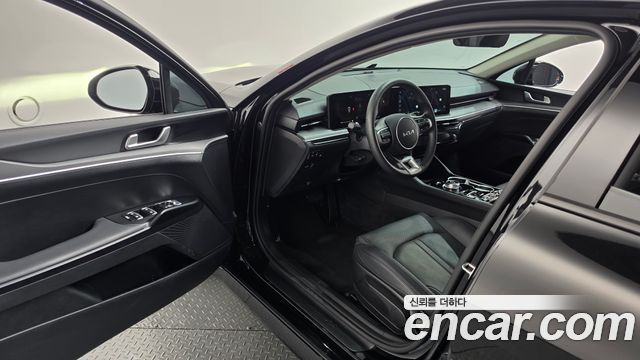 Kia K5 (III) 2.0 Prestige 2024 — фото 10