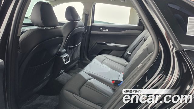 Kia K5 (III) 2.0 Prestige 2024 — фото 19