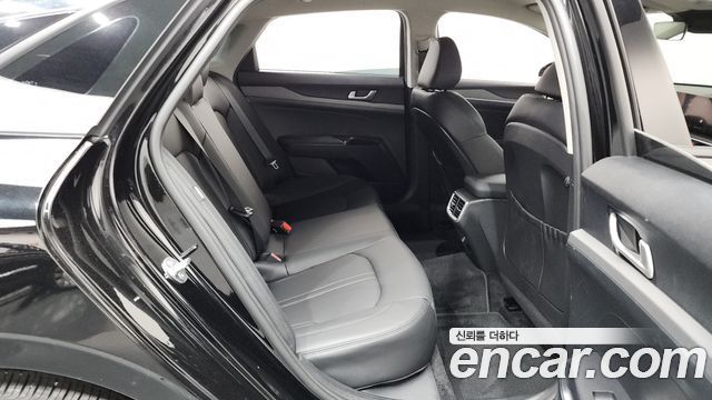 Kia K5 (III) 2.0 Prestige 2024 — фото 11