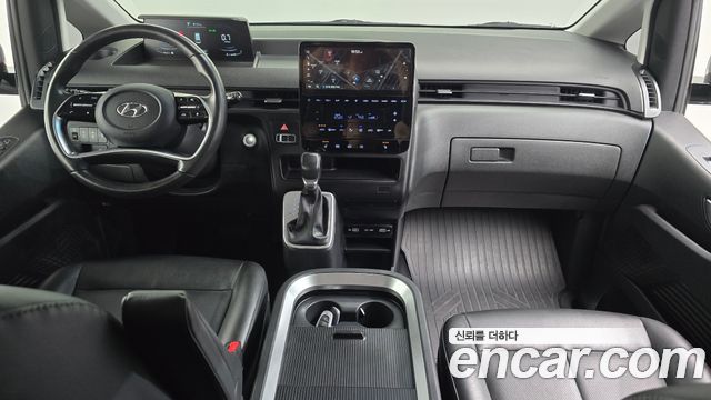 Hyundai Staria Cargo 5-Seater Modern 2022 — фото 7