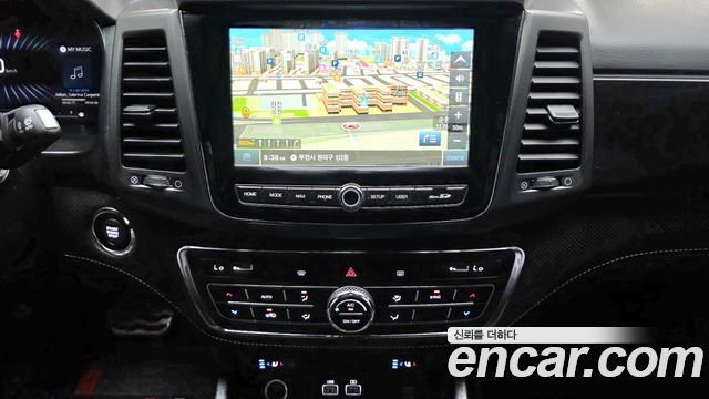KG Mobility (SsangYong) Rexton Sports Diesel 2.2 2WD Prestige 2022 — фото 15