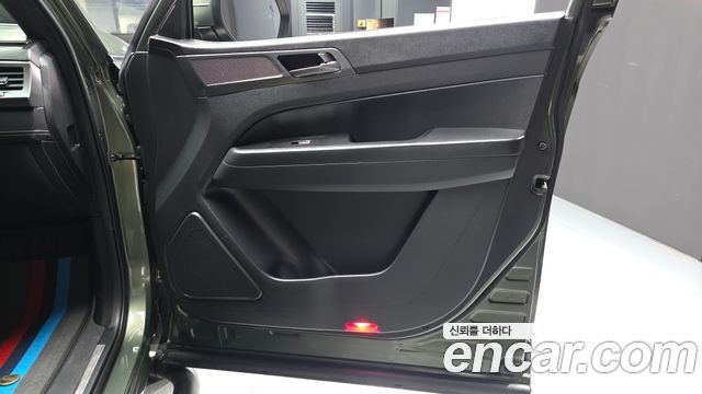 KG Mobility (SsangYong) Rexton Sports Diesel 2.2 2WD Prestige 2022 — фото 24