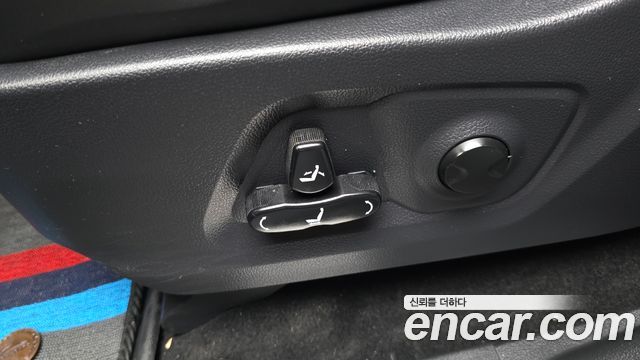 KG Mobility (SsangYong) Rexton Sports Diesel 2.2 2WD Prestige 2022 — фото 31
