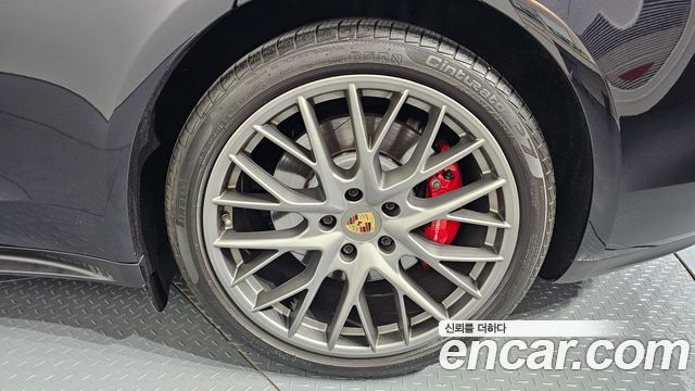 Porsche Panamera (971) 4.0 Turbo 2018 — фото 21