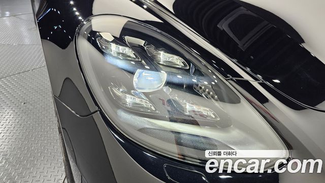 Porsche Panamera (971) 4.0 Turbo 2018 — фото 22
