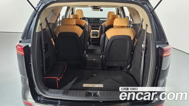 Kia Carnival (IV) Diesel 9-Seater Prestige 2021 — фото 17