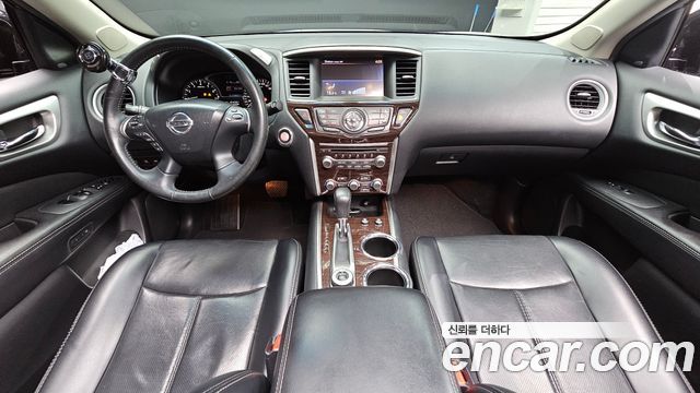 Nissan Pathfinder (IV) 3.5 4WD 2015 — фото 7
