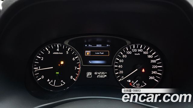 Nissan Pathfinder (IV) 3.5 4WD 2015 — фото 8