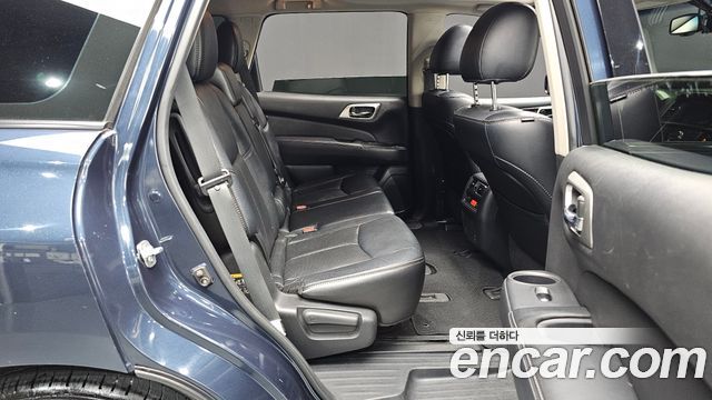 Nissan Pathfinder (IV) 3.5 4WD 2015 — фото 11