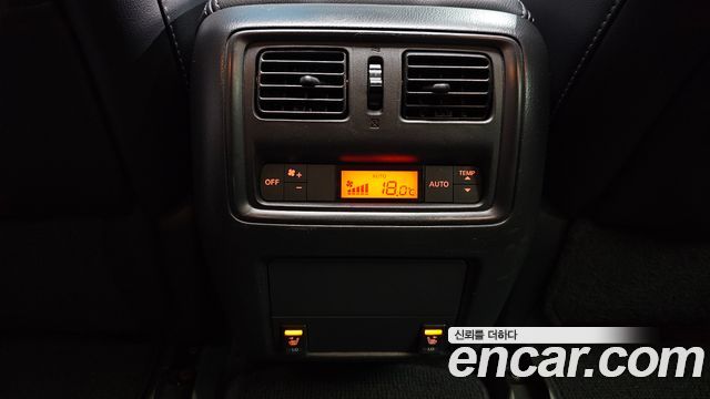 Nissan Pathfinder (IV) 3.5 4WD 2015 — фото 17