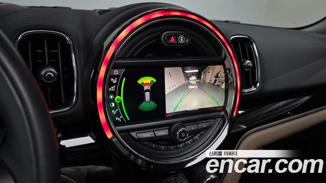 MINI Cooper Countryman HIGH 2nd 2020 — фото 18