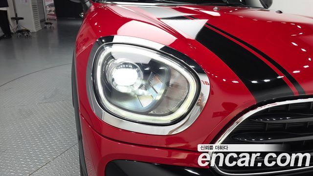 MINI Cooper Countryman HIGH 2nd 2020 — фото 28