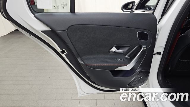 Mercedes-Benz A-Class (W177) AMG A45 S 4MATIC+ Hatchback 2025 — фото 25