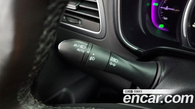 Renault Korea QM6 2.0 GDe RE Signature 2WD 2020 — фото 28