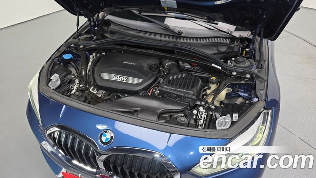 BMW 1 Series (F40) 118d Sport 2021 — фото 6