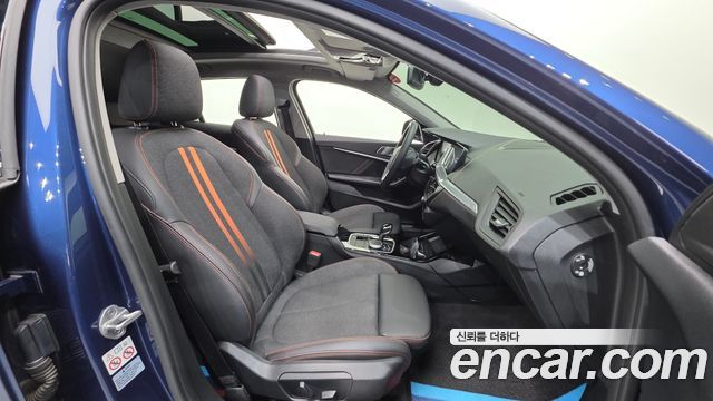 BMW 1 Series (F40) 118d Sport 2021 — фото 10