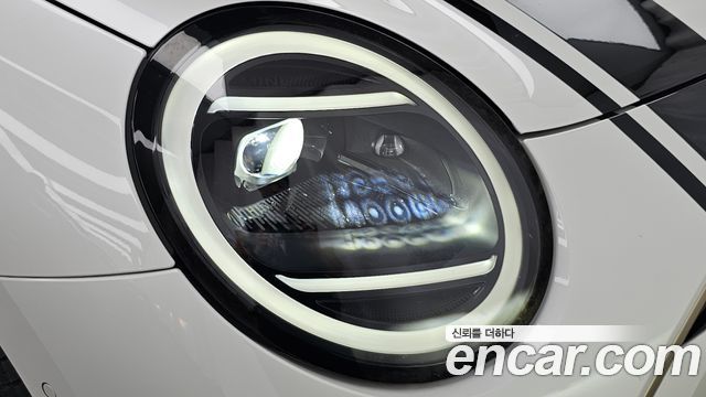 MINI Cooper Electric (IV) SE Favoured 2024 — фото 22