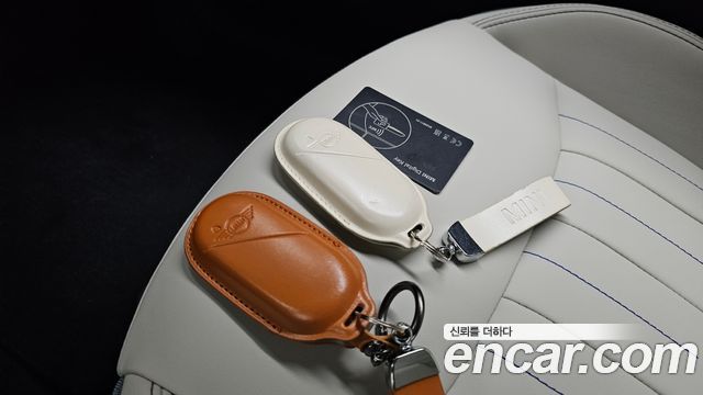 MINI Cooper Electric (IV) SE Favoured 2024 — фото 33