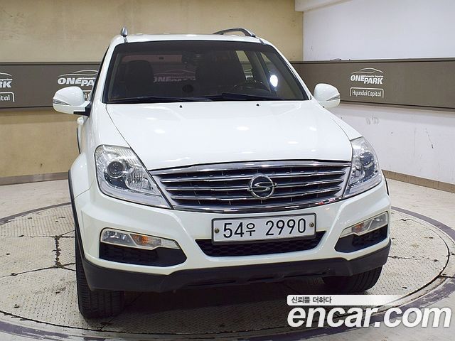 KG Mobility (SsangYong) Rexton W 2.0 4WD RX7 Luxury 2013 — фото 2