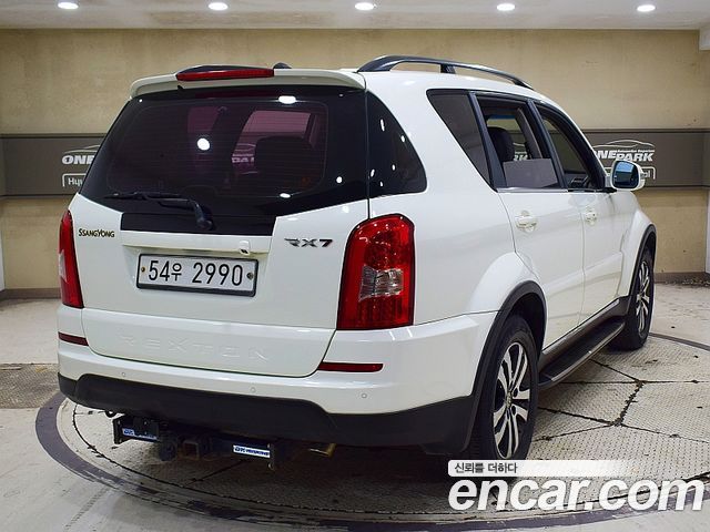 KG Mobility (SsangYong) Rexton W 2.0 4WD RX7 Luxury 2013 — фото 3
