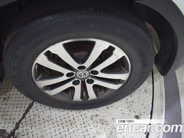 KG Mobility (SsangYong) Rexton W 2.0 4WD RX7 Luxury 2013 — фото 23
