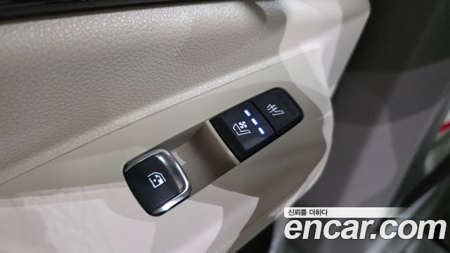 Kia Carnival (IV) Gasoline 7-Seater Gravity 2025 — фото 19