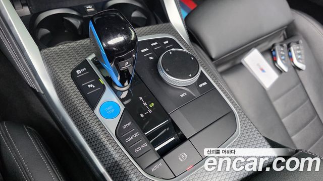 BMW i4 eDrive40 M Sports Pro 2023 — фото 9