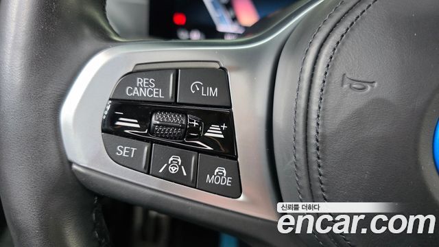 BMW i4 eDrive40 M Sports Pro 2023 — фото 20