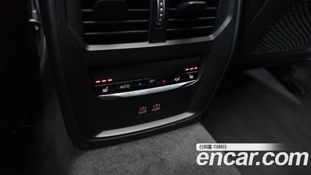 BMW i4 eDrive40 M Sports Pro 2023 — фото 30