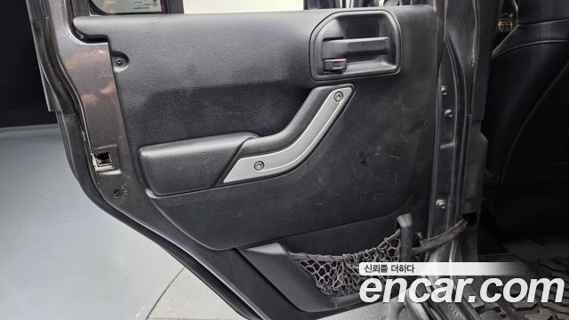 Jeep Wrangler (JK) 3.6 Rubicon 4Door 2016 — фото 25