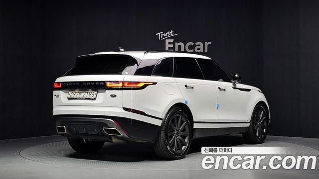 Land Rover Range Rover Velar 3.0 D300 R-Dynamic HSE 2019 — фото 2