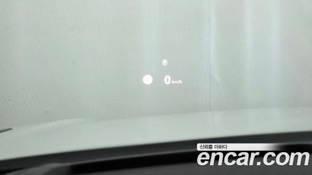 Land Rover Range Rover Velar 3.0 D300 R-Dynamic HSE 2019 — фото 17