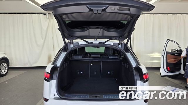 Land Rover Range Rover Velar 3.0 D300 R-Dynamic HSE 2019 — фото 20
