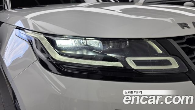 Land Rover Range Rover Velar 3.0 D300 R-Dynamic HSE 2019 — фото 22