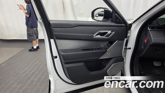 Land Rover Range Rover Velar 3.0 D300 R-Dynamic HSE 2019 — фото 24