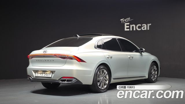 Hyundai Grandeur Hybrid (IG) Calligraphy 2022 — фото 2