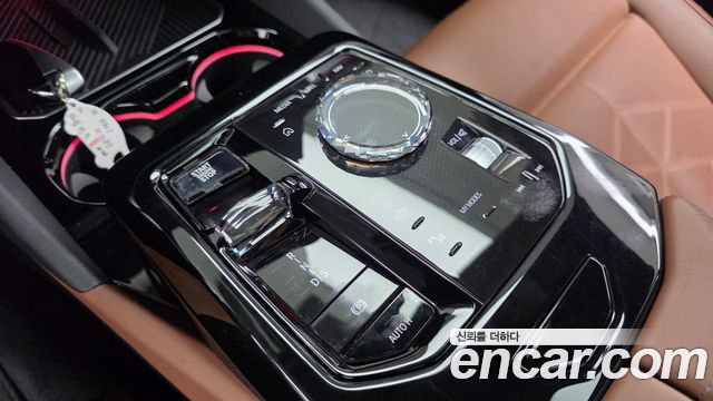 BMW 5 Series (G60) 530i xDrive M Sport 2024 — фото 9