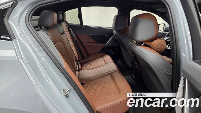 BMW 5 Series (G60) 530i xDrive M Sport 2024 — фото 12