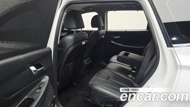 Hyundai Santa Fe Gasoline 2.5T 2WD Prestige 2023 — фото 11