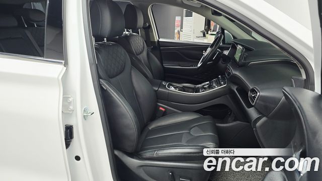 Hyundai Santa Fe Gasoline 2.5T 2WD Prestige 2023 — фото 12