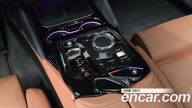 BMW 5 Series (G60) 530i xDrive M Sport 2024 — фото 9