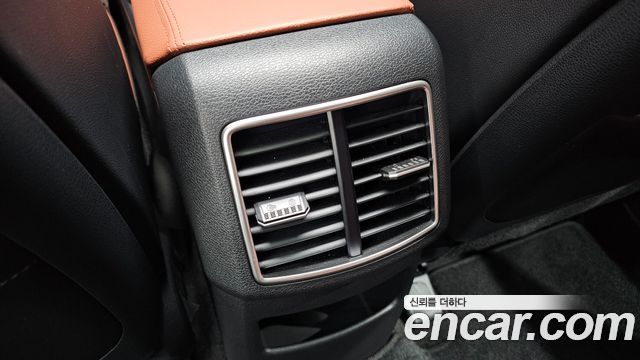 Kia Sportage (V) Gasoline 1.6 Turbo 2WD Noblesse 2026 — фото 30